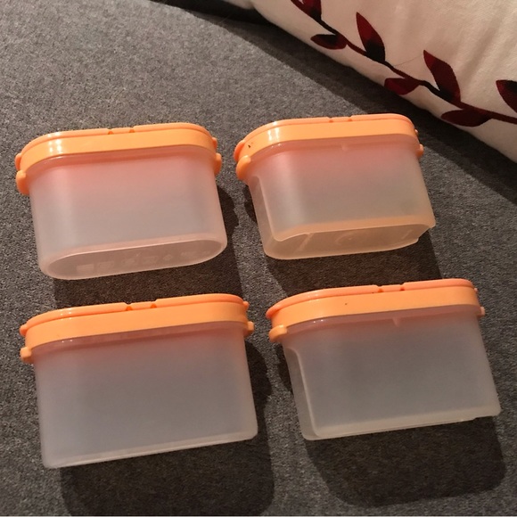 Vintage Lot of Tupperware 4 Peach Modular Mates Spice Shakers - Picture 2 of 3